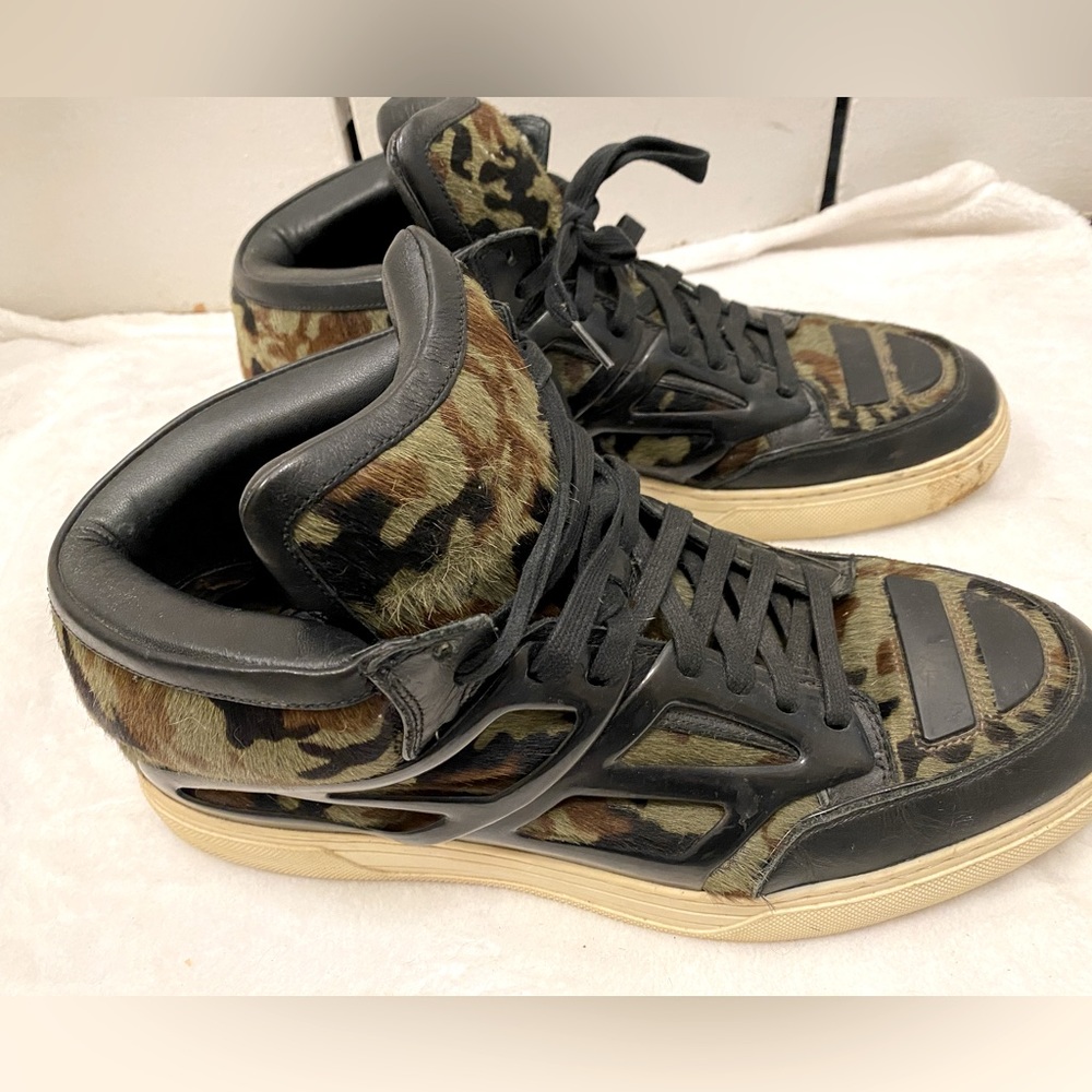 Alejandro Ingelmo high top fur sneakers - Picture 3 of 8